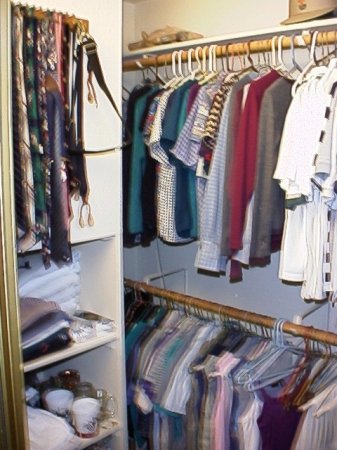 Walk-in Closet